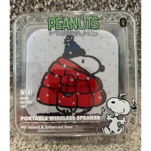 Peanuts Snoopy Puffer Portable Wireless Speaker - BRAND NEW